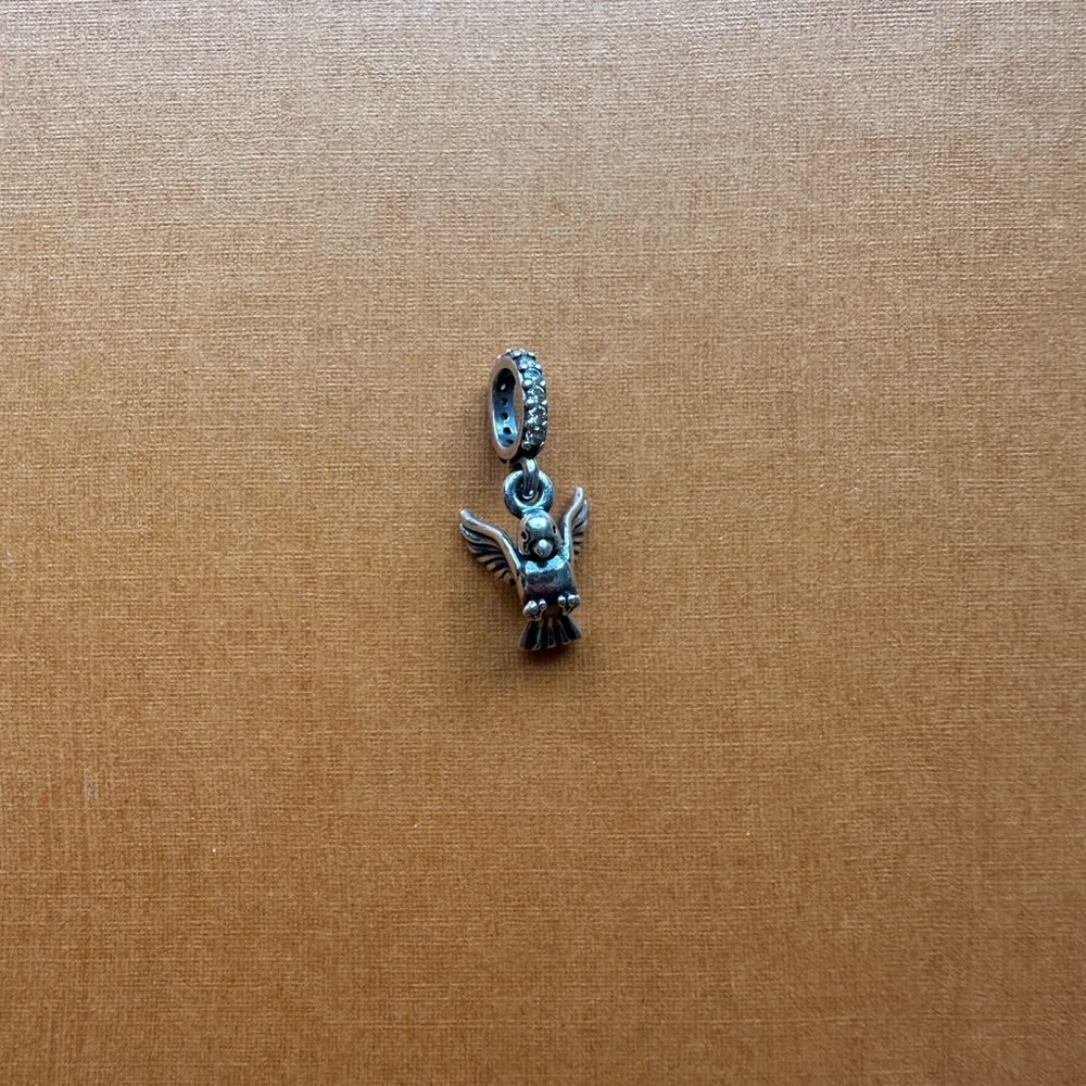 Pandora dove charm